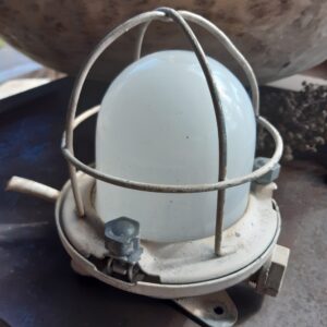 Oude Metalen Scheepslamp/Kooilamp | Metaal | Creme