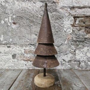 Binnenkort!...Lara Kerstboom Roest