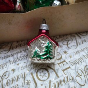 Vintage Glazen Kerstbal Zilver/Rood Huisje 5cm (80)