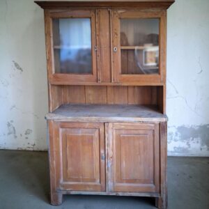 Oude Grenen Buffetkast