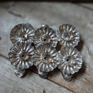 Setje van 6 Oude Kerstboomknijpers/Kaarshouders 4cm